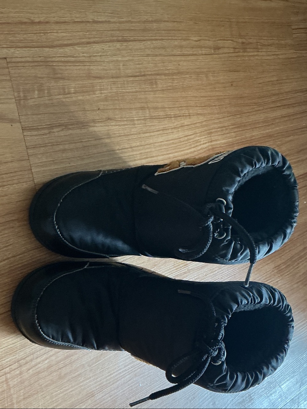 Moschino Kids Black Teddy Pull‑Cord Booties - Picture 2 of 6